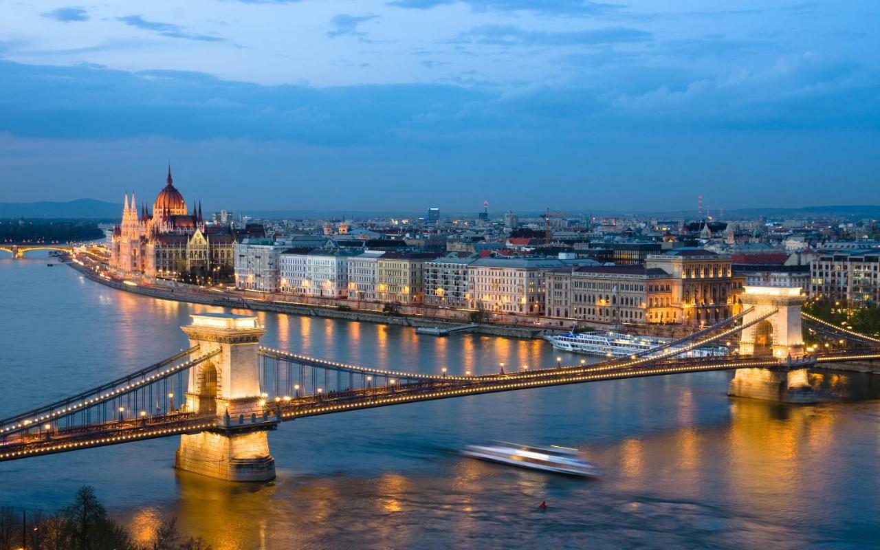 Suites 13 Budapesta Exterior foto